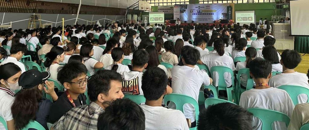 More than 400 Senior High School Students from Abellana National School in Cebu City gathered last August 28, 2024 to receive entrepreneurship training via Youthpreneur, Go Negosyo’s program with the Department of Education.